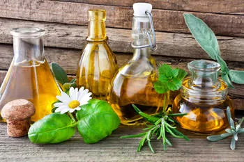 rețete de ulei de curățare pentru produsele cosmetice naturale