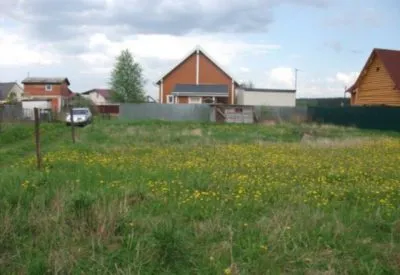 Szolgalom szerződés (megkötését üzletet elosztásáról szóló földhasználati jogok), ez egy minta