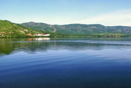Lake fürdő (Yaktykul, mauyzzy)