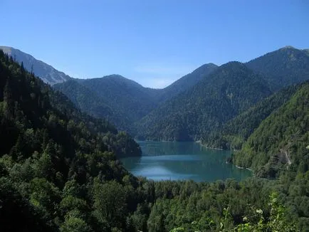 Lacul Ritsa (Abhazia) fotografii, legenda, hartă, cum să obțineți