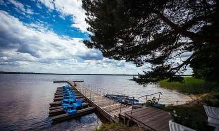 Beach hétvégén és a teljes szabadság a legjobb tó rekreációs Ukrajnában