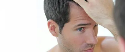 Hajápoló férfiaknak fenntartani az egészséges haj titka