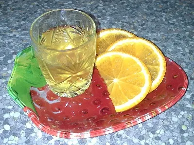 Orange vodca (Moonshine) - Trei cele mai bune tincturi reteta