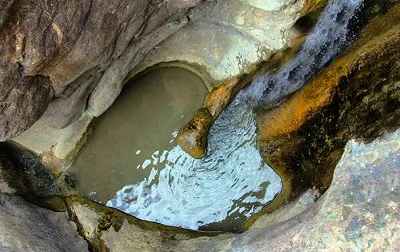 Arpatskie vízesések Panagia (Krím) irányban, fotó, leírás