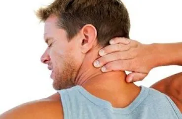 Болка в областта на шията, когато въртите главата какво да правя, ако не се включи, на причините за болка и