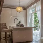 Casa de design interior si cabana într-o modernă