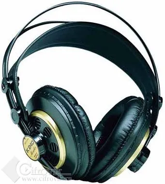 Дуел AKG k240 студио - SENNHEISER HD 595 долара CTA малко