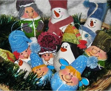 Коледни играчки със собствените си ръце украсили коледна елха с хартия, плат, дърво и други импровизирани