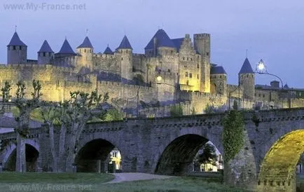 Oraș Carcassonne, atractii, obiective turistice și istorie Carcassonne, Franța