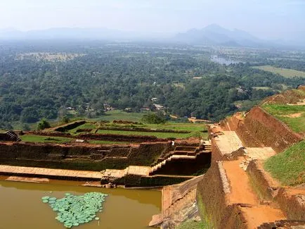 Mount Sigiriya (Sigiriya) sau leu Rock Island Sri Lanka