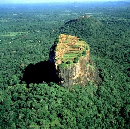 Mount Sigiriya (Sigiriya) sau leu Rock Island Sri Lanka