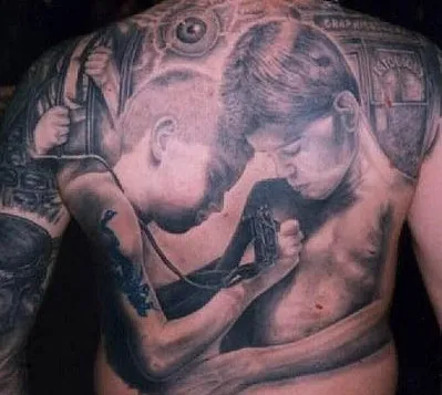 Cum să obțineți un tatuaj acasă