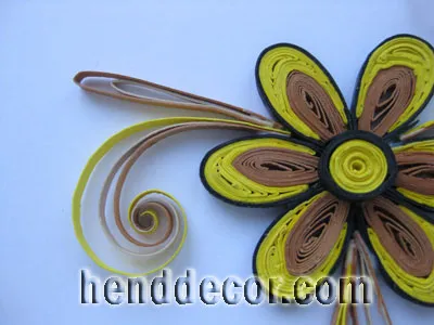 Cum sa faci un magnet pe frigider in tehnica quilling - decor Caleidoscop