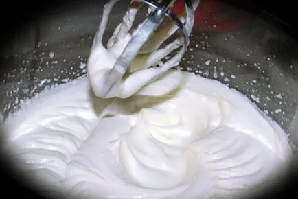 Hogyan verjük 20% krém - ostor tejszín 20% krém - receptek