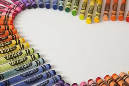 Imagine de la creioane colorate topit