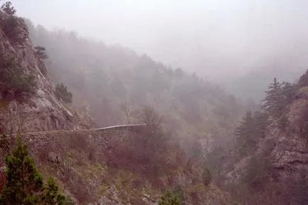 Uzundzha Canyon в Крим