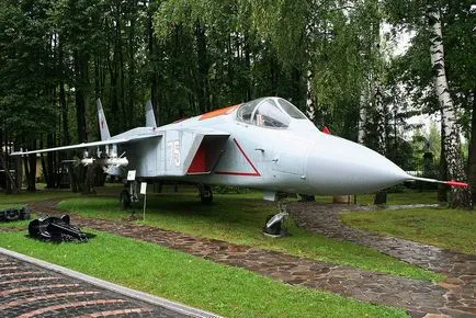 Avion cimitirul din România București, Khodynka