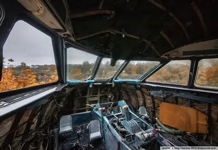 Avion cimitir în suburbii, știri fotografie