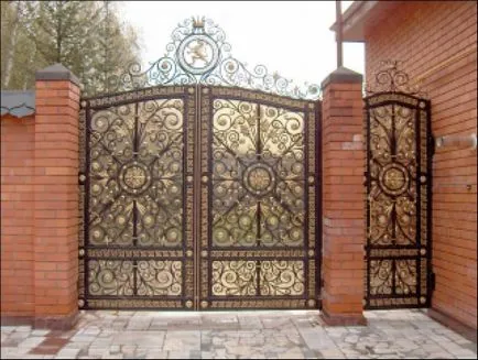 Красива Gate снимка